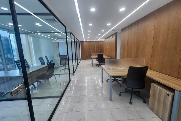 Alquiler de oficina amoblada en oceanía business plaza