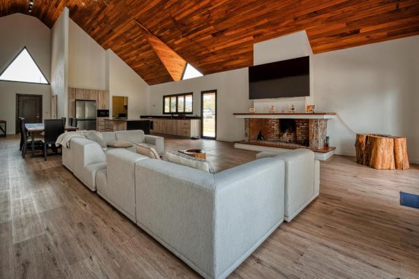 Casa amplia en volcan panama
