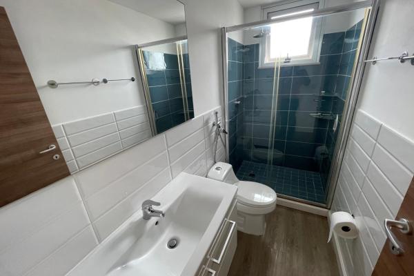 Se alquila apartamento super moderno y espectacular en el carmen