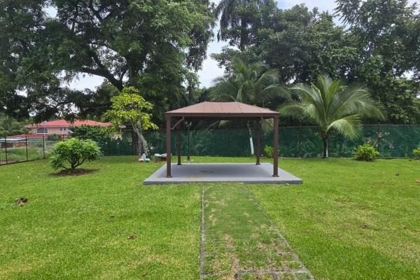 Venta de casa en brazos heights, colón
