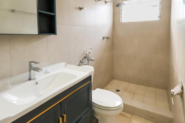 Sale of 2-level duplex house in el dorado