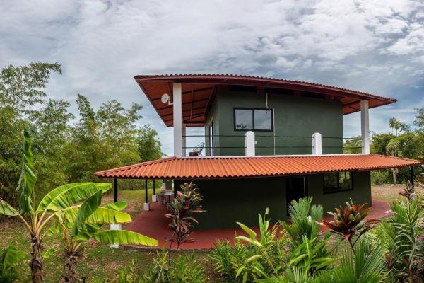 Oceanview estate with two homes