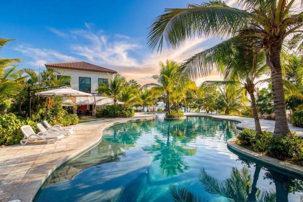 Condominio de 2 recámaras en venta o renta en la ensenada