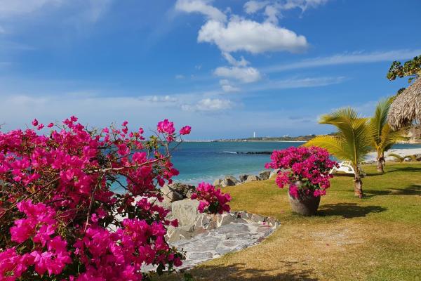 Condominio de 2 recámaras en venta o renta en la ensenada
