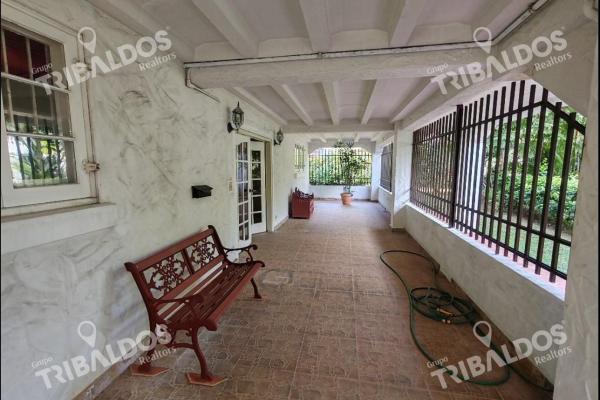 Sale of house in albrook