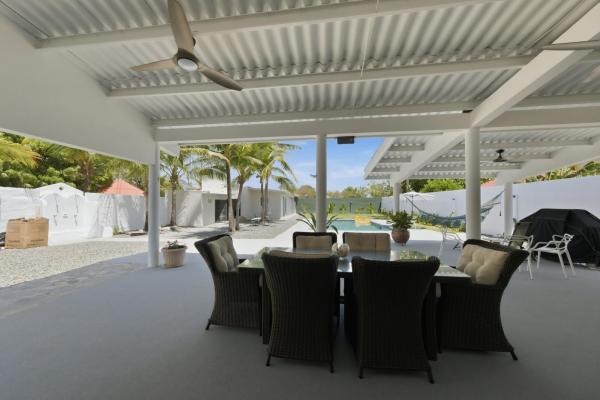 Southern dreams villa coastal hideaway malibu beac