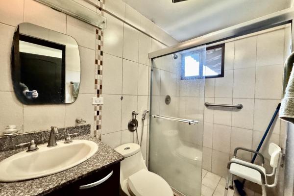 Se vende casa cubita