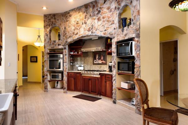 Mountain home for sale | altos del maría panama