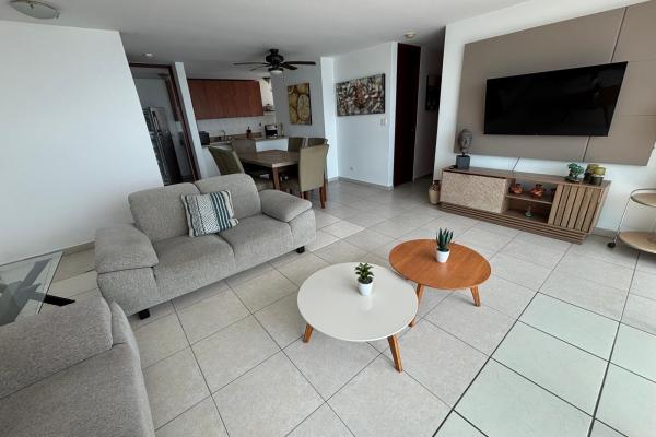 Apartamento amoblado con vista al mar en terramar 1000