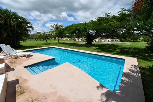 Golf retreat in costa blanca