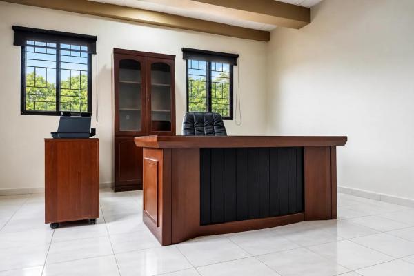 Commercial building for sale in downtown david