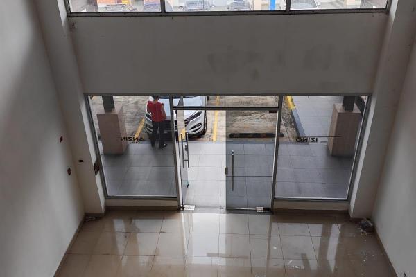 Local comercial en milla 8 se alquila / se vende
