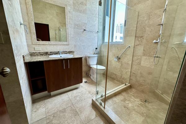 Penthouse for sale in paitilla, torre del parque building.
