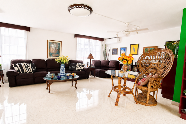 Casa en venta en la manzana de obarrio