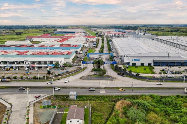 Warehouse for sale in pacora