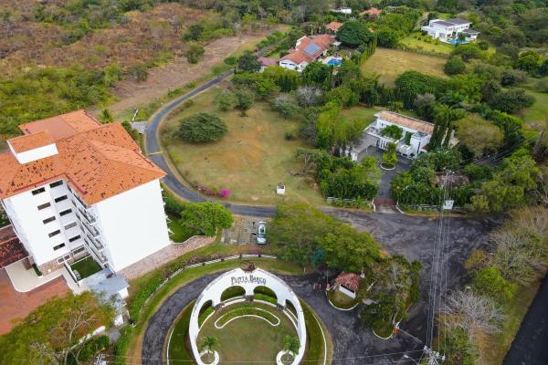 Land for sale in punta barco resort