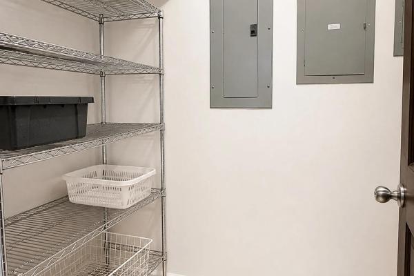Spacious furnished ground floor apartment in valle