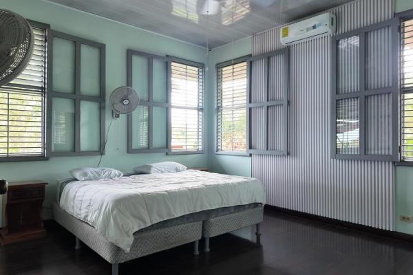 Ocean-view property in las palmas puerto armuelles
