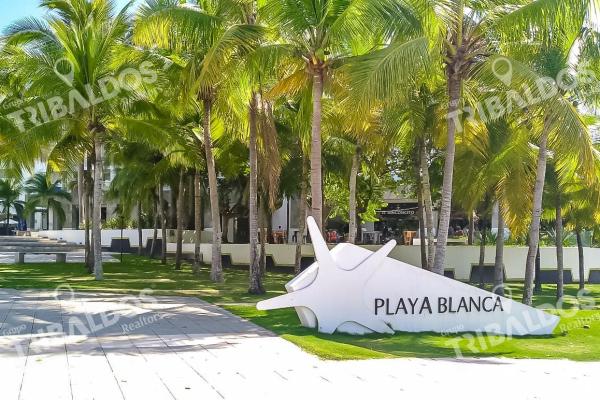 Venta de apartamento en town center, playa blanca