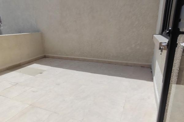 Vendo townhome en embassy club para inversionistas. generando renta.
