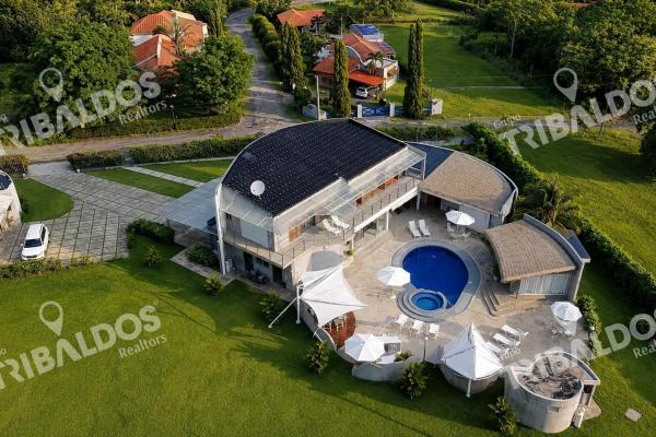 Modern residence for sale in coronado