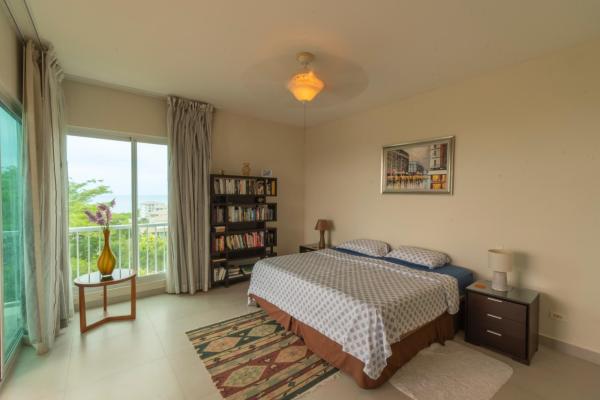 Apartamento con vista al mar en ph cocolí