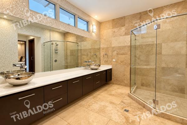 Venta de casa en fairway estates santa maria