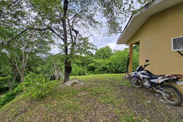 Centrally-located lot with 2 rental studios