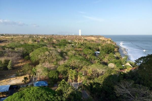 Beachfront property in riomar - san carlos