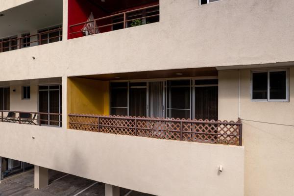 Apartamento en oquete de 1 dormitorio, a poca distancia de todo.