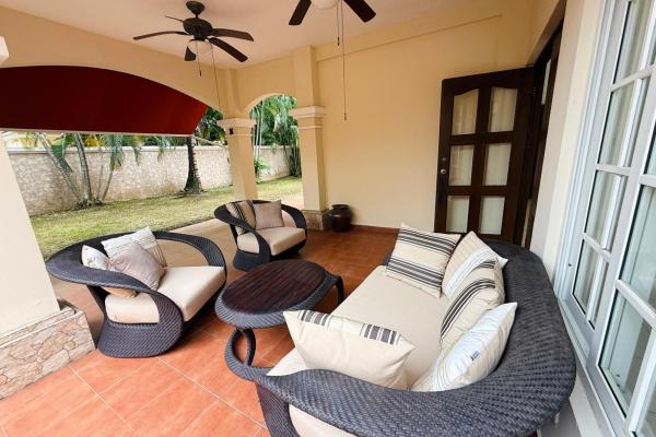 Casa en alquiler en costa sur - ph villa valencia