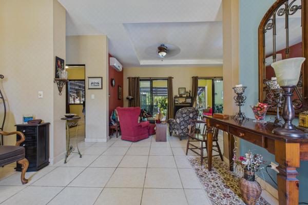 3 bdrm tropical estate hacienda pacifica