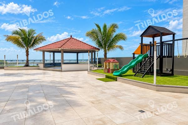 Venta de apartamento frente al mar | remodelado | 4 parkings | coco del mar