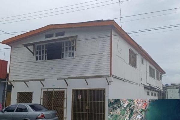 Casa comercial frente al puerto de puerto armuelles: ¡oportunidad única!