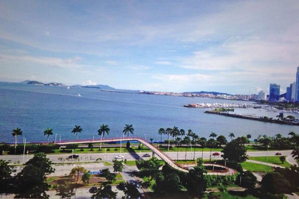 Venta de apartamento en ph coral reef