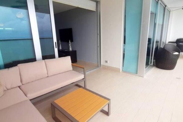 Oceanfront at bahia tower gorgona