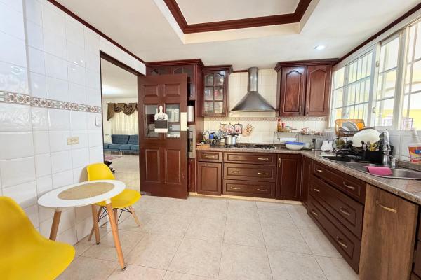 For sale:duplex house in brisas de golf, with pool