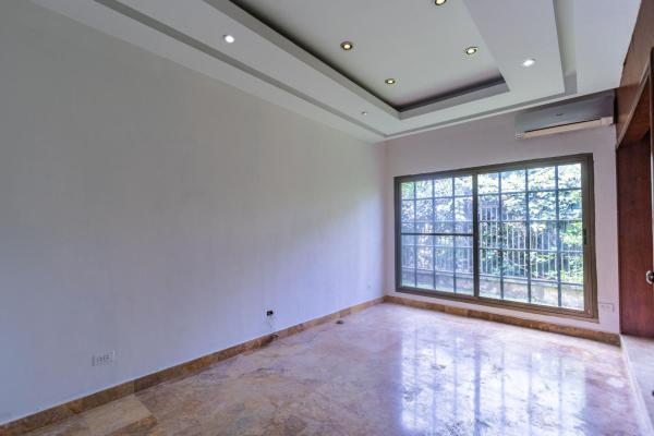 Residence for rent in altos del golf