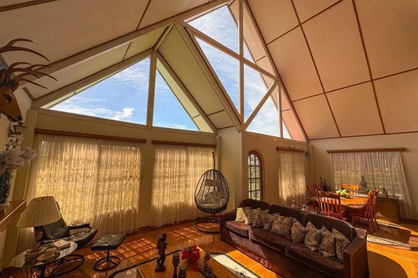 3-bedroom home on 4,115 m² lot for sale