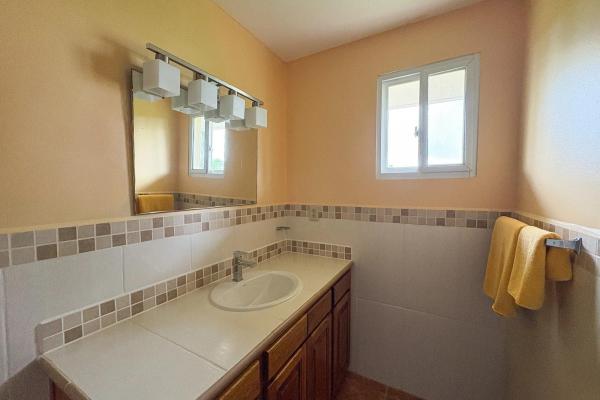 Condominio amueblado de 2 habitaciones en venta