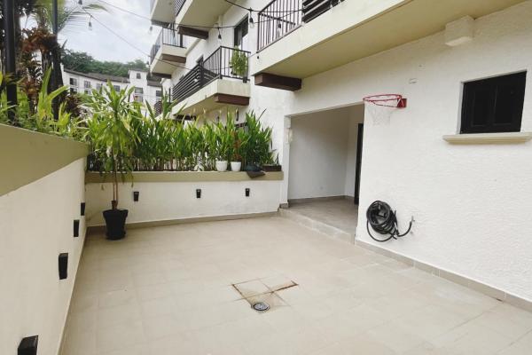 Ground floor apartment for sale