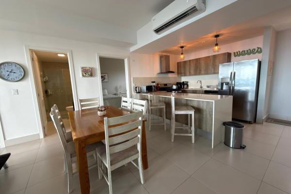 Apartamento frente al mar en la comunidad residencial de san carlos