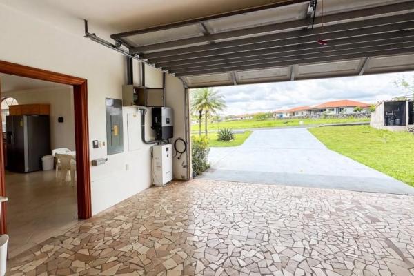 Casa de tres habitaciones en venta en alto boquete