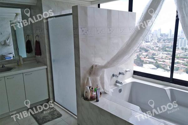 Venta de penthouse en ph pacific hills torre 300