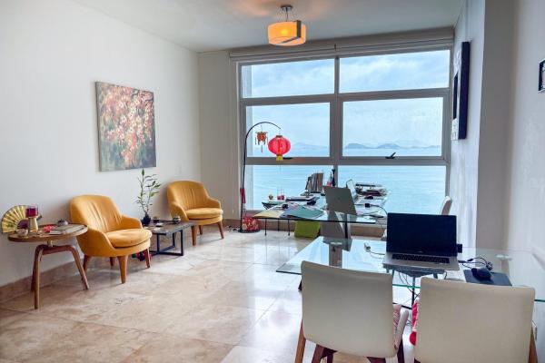 Apartamento frente al mar en ciudad de panamá, panamá