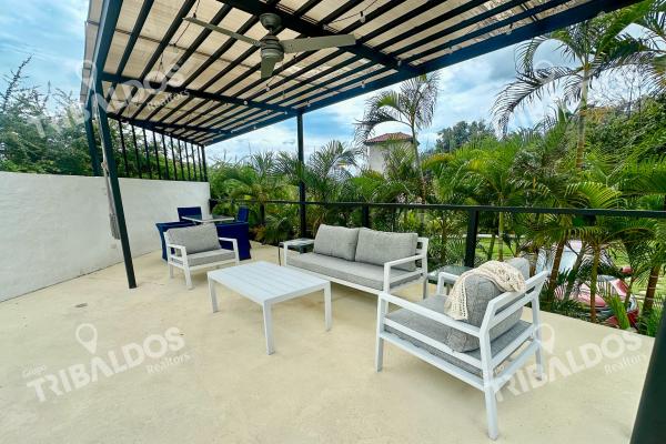 Beach house for sale in el cortijo, costa esmeralda