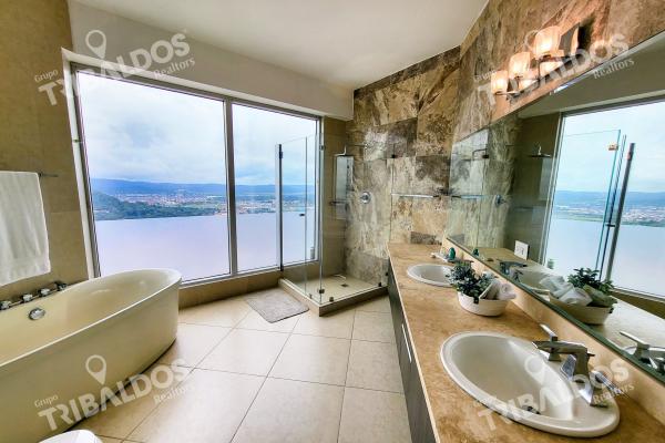 Venta de apartamento en ph rivage, avenida balboa