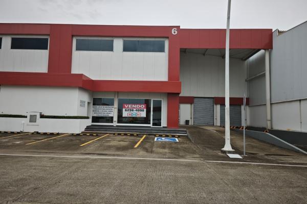 Galera building, 3 floors, inside free trade zone