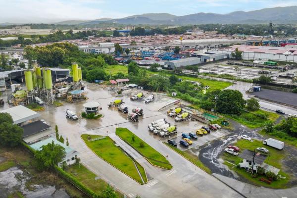 Venta de terreno comercial en tocumen para desarrollar