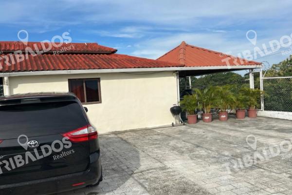 Venta de terreno con mejoras en san carlos, frente a la panamericana